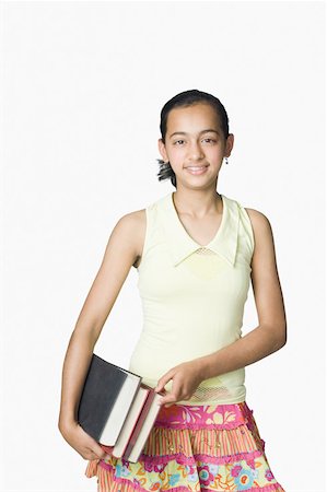 simsearch:630-02220251,k - Portrait eines Mädchens halten Bücher Stockbilder - Premium RF Lizenzfrei, Bildnummer: 630-02220639