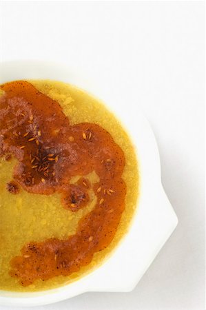 simsearch:630-01875676,k - Close-up of lentil soup served in a bowl Foto de stock - Royalty Free Premium, Número: 630-02221137