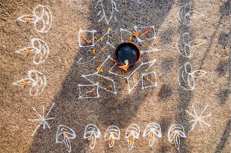 deepavali festival - High angle view of a diwali lamp Stock Photo - Premium Royalty-Free, Code: 630-03479175