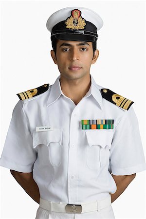 simsearch:630-06723470,k - Portrait of a navy officer Stock Photo - Premium Royalty-Free, Code: 630-03479428