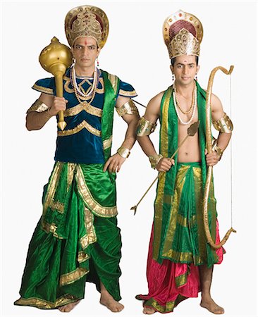 Deux jeunes hommes dans un personnage d'Arjuna et Bhima Photographie de stock - Premium Libres de Droits, Code: 630-03479556
