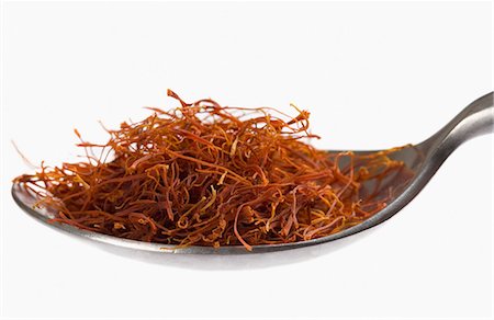 saffron - Saffron threads in a spoon Stock Photo - Premium Royalty-Free, Code: 630-03480059