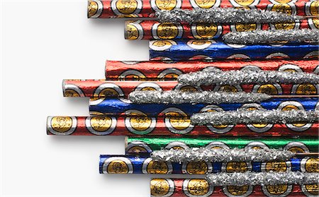 fireworks picture white background - Close-up of bottle rockets and sparklers Foto de stock - Sin royalties Premium, Código: 630-03480170