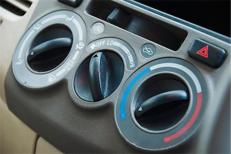 salpicaderos - Close-up of the control panel of a car, Delhi, India Foto de stock - Sin royalties Premium, Código: 630-03480183