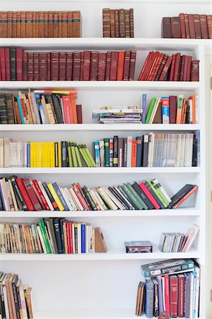 shelves - Bibliothèque Photographie de stock - Premium Libres de Droits, Code: 632-05759693