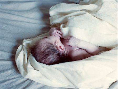 simsearch:632-05760518,k - New born baby Stock Photo - Premium Royalty-Free, Code: 632-05759848