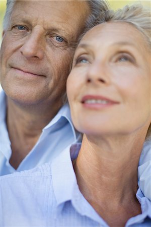 senior couple eye contact head and shoulders not indoors - Mature couple, portrait Stock Photo - Premium Royalty-Free, Code: 632-05816287