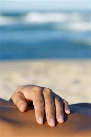 Woman's hand on abdomen Stock Photo - Premium Royalty-Free, Code: 632-05816582