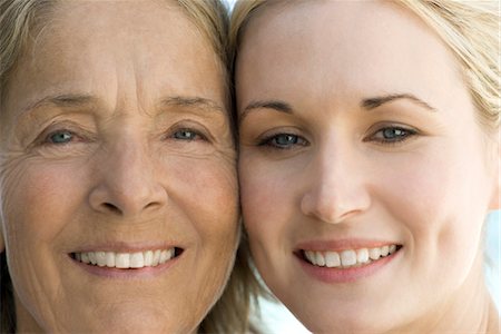 dimpled - Mother with adult daughter, portrait Stock Photo - Premium Royalty-Free, Code: 632-05816747