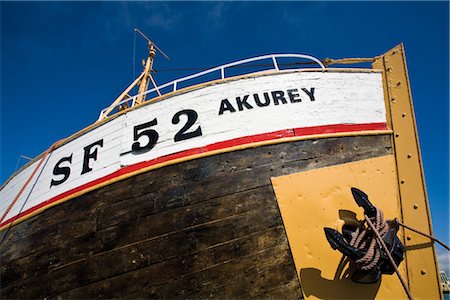 fishing boat - Fishing boat, cropped Stock Photo - Premium Royalty-Free, Code: 632-05845175