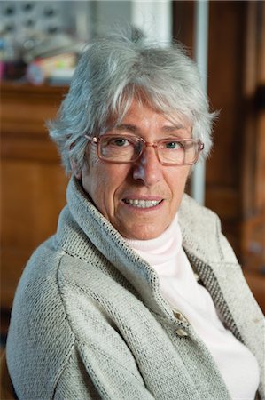 Senior woman, portrait Stock Photo - Premium Royalty-Free, Code: 632-05991120