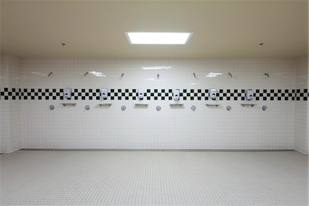 Public shower room Stock Photo - Premium Royalty-Free, Code: 632-05991397
