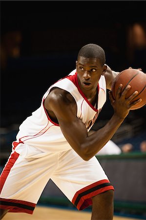 Basketball player focused on game Foto de stock - Sin royalties Premium, Código: 632-05991839