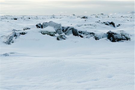 reykjanes - Volcanic rock covered in snow, Reykjanes Peninsula, Iceland Foto de stock - Sin royalties Premium, Código: 632-06029846