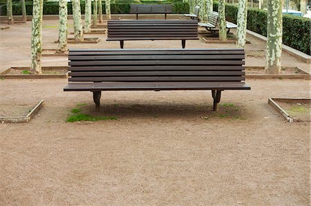 Empty park benches Stock Photo - Premium Royalty-Free, Code: 632-06118358