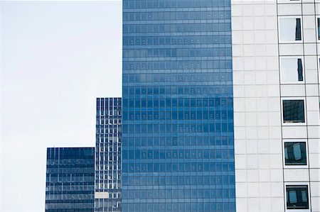 fachada - High rise buildings Foto de stock - Sin royalties Premium, Código: 632-06118560