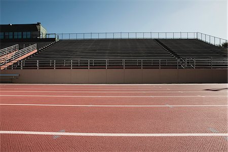Stade et des pistes de course Photographie de stock - Premium Libres de Droits, Code: 632-06317942