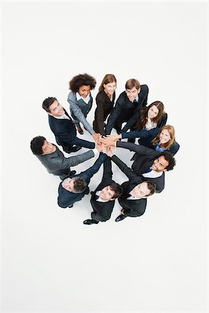 Geschäftspartnern stehen im Kreis mit Hände in motivierende Übung Stockbilder - Premium RF Lizenzfrei, Bildnummer: 632-06404631