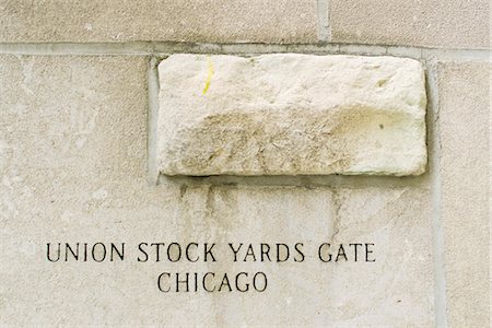 simsearch:632-06404764,k - Front étroit du Chicago Tribune, Union Stock Yard Gate Photographie de stock - Premium Libres de Droits, Code: 632-06404721
