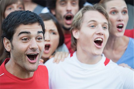 fan - Spectators at sports match Photographie de stock - Premium Libres de Droits, Code: 632-07161431