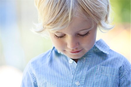 shy children - Little boy Stock Photo - Premium Royalty-Free, Code: 632-07494964