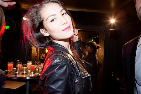 simsearch:632-07809541,k - Young woman at bar Stock Photo - Premium Royalty-Free, Code: 632-07674746