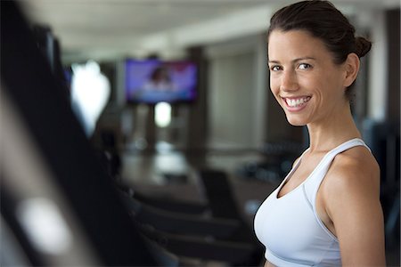 simsearch:632-08545978,k - Woman exercising in health club, portrait Stock Photo - Premium Royalty-Free, Code: 632-07809585