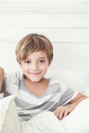 simsearch:632-05553588,k - Young boy, portrait Stock Photo - Premium Royalty-Free, Code: 632-08001760