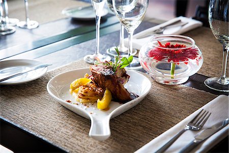 sage flower - Gourmet pork dish Stock Photo - Premium Royalty-Free, Code: 632-08886773