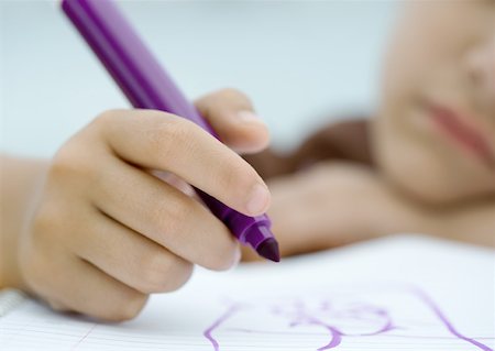 Child drawing with marker Foto de stock - Sin royalties Premium, Código: 632-01157046