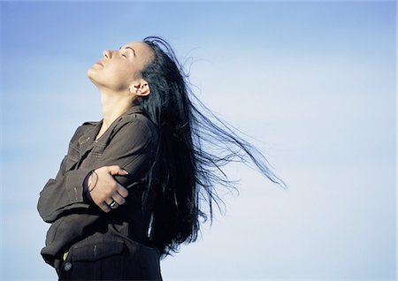 simsearch:632-01149081,k - Young woman, head back, eyes closed, side view Stock Photo - Premium Royalty-Free, Code: 632-01150145