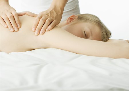 simsearch:632-05553731,k - Massage du dos Photographie de stock - Premium Libres de Droits, Code: 632-01153442