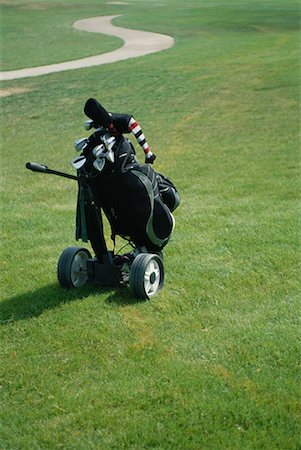 simsearch:632-01234708,k - Golf bag on golf course Foto de stock - Sin royalties Premium, Código: 632-01234705