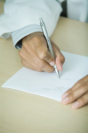 pen and prescription - Doctor writing prescription Stock Photo - Premium Royalty-Free, Code: 632-01276920