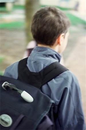simsearch:632-05844982,k - Boy wearing backpack, rear view Stock Photo - Premium Royalty-Free, Code: 632-02690127