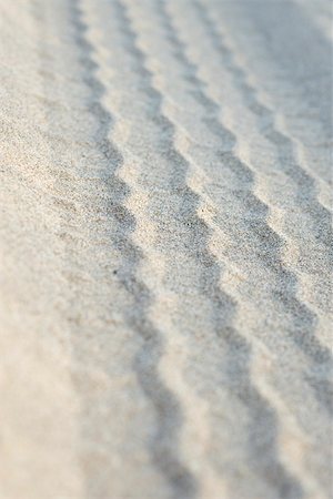 fullframe - Tire track on sand Stock Photo - Premium Royalty-Free, Code: 632-02745261