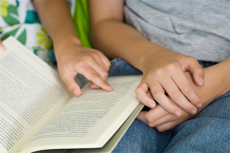 Children reading together Stock Photo - Premium Royalty-Free, Code: 632-03424232