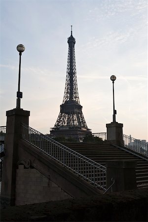 paris streetlight - France, Paris, Tour Eiffel Photographie de stock - Premium Libres de Droits, Code: 632-03500684