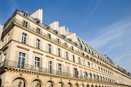 France, Paris, building on Rue de Rivoli Stock Photo - Premium Royalty-Free, Code: 632-03500681