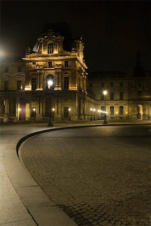 paris streetlight - France, Paris, Musée du Louvre de nuit Photographie de stock - Premium Libres de Droits, Code: 632-03500714