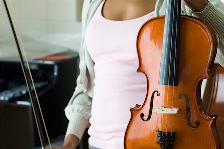 Violinist with violin, cropped Foto de stock - Sin royalties Premium, Código: 632-03501051