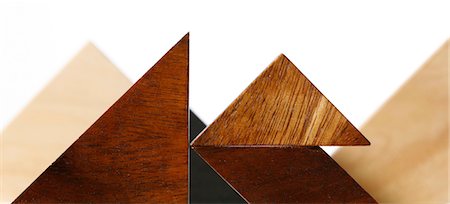 rompecabezas - Wooden geometric shapes Foto de stock - Sin royalties Premium, Código: 632-03629825
