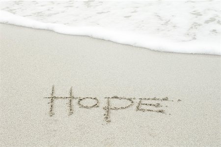 simsearch:632-03630281,k - The word "hope" written in the sand at the beach Stock Photo - Premium Royalty-Free, Code: 632-03630234