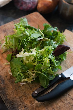 rucola - Mesclun and assorted fresh greens Foto de stock - Sin royalties Premium, Código: 632-03754247