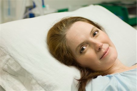 patient (medical, female) - Female hospital patient, portrait Stock Photo - Premium Royalty-Free, Code: 632-03754360