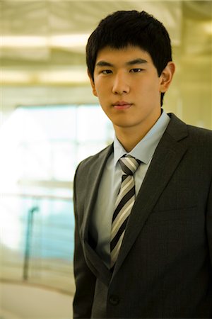 simsearch:632-03848099,k - Young businessman, portrait Stock Photo - Premium Royalty-Free, Code: 632-03779840