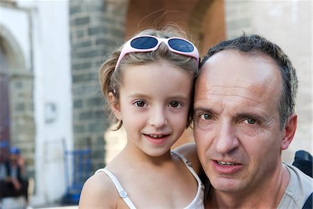 simsearch:632-03516999,k - Father and young daughter, portrait Stock Photo - Premium Royalty-Free, Code: 632-03897827