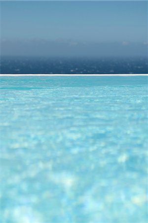 refracción - Swimming pool Foto de stock - Sin royalties Premium, Código: 632-03898215