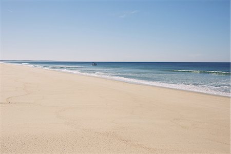 summer beach sea backgrounds - Tranquil beach Stock Photo - Premium Royalty-Free, Code: 633-08150949