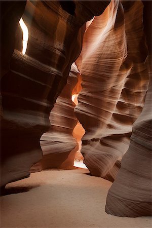 simsearch:6119-09054107,k - Antelope Canyon, a slot canyon in Arizona, USA Photographie de stock - Premium Libres de Droits, Code: 633-08726200